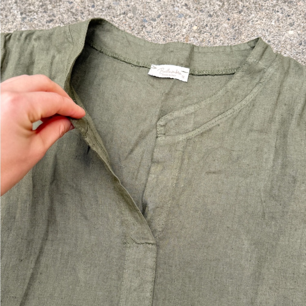 Bellambra Olive Green Linen Dress – Hand-Painted Art Panel – Size XL - Picture 3 of 10